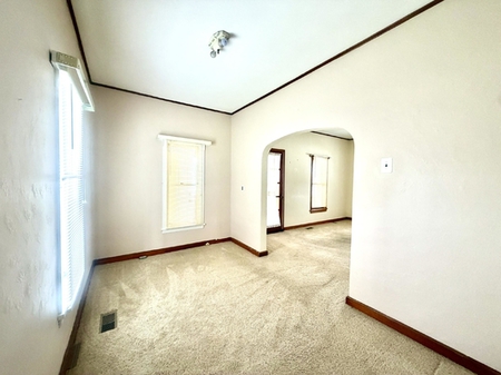 Next Photo