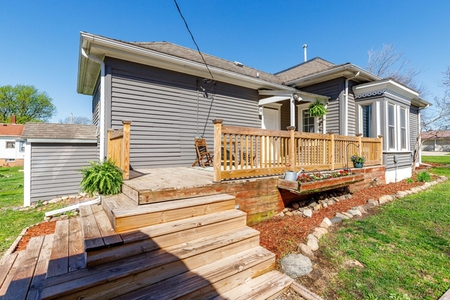 Next Photo