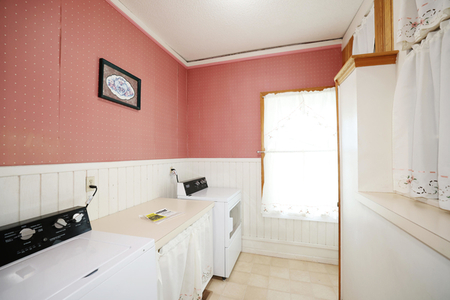 Next Photo