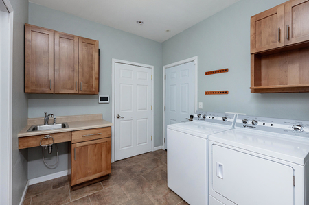 Next Photo