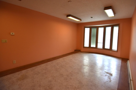 Next Photo