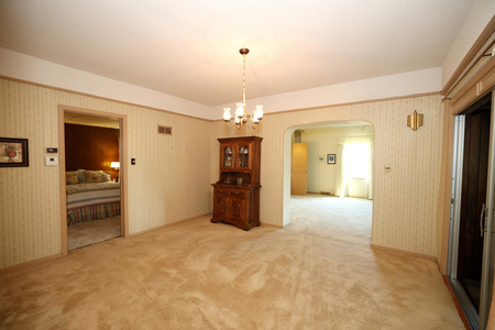 Next Photo