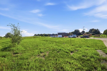 Next Photo