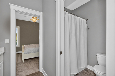 Next Photo