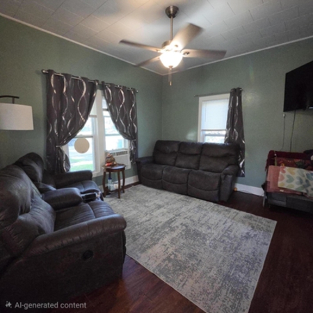 Next Photo