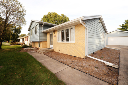 Next Photo