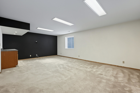 Next Photo