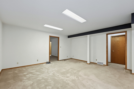 Next Photo
